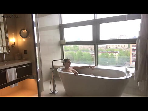 ❤️ Огромно бебе кое страсно ја тресе пичката во бањата ❤❌ Ебате на mk.drpornofilme.ru ️❤